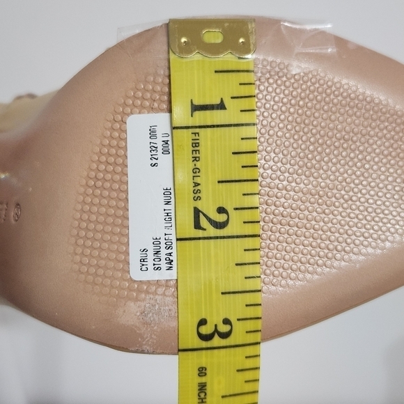 Schutz Cyrus Nappa Leather Ankle Bootie - Picture 5 of 7